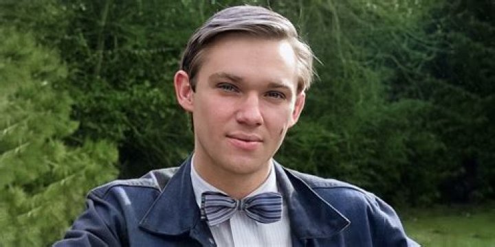 Unveiling the Life and Career of Actor Richard Thomas